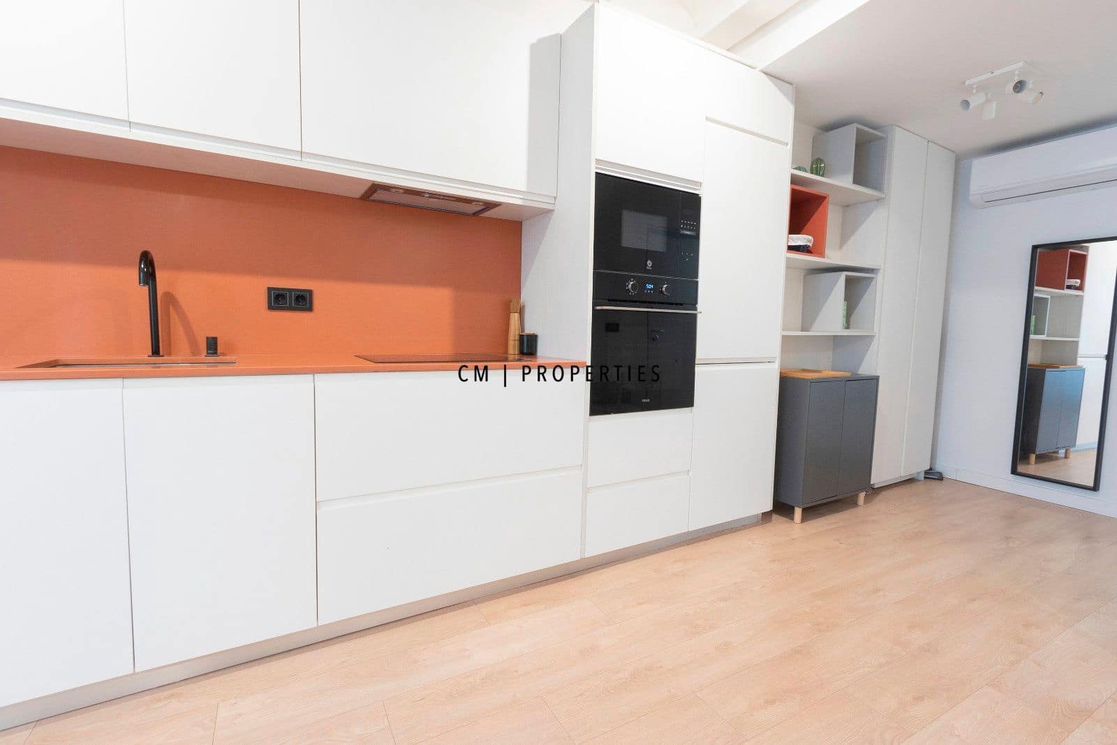2 camera da letto Appartamento da affittare in Valencia citta - 1.750 € (Rif: 9400052)