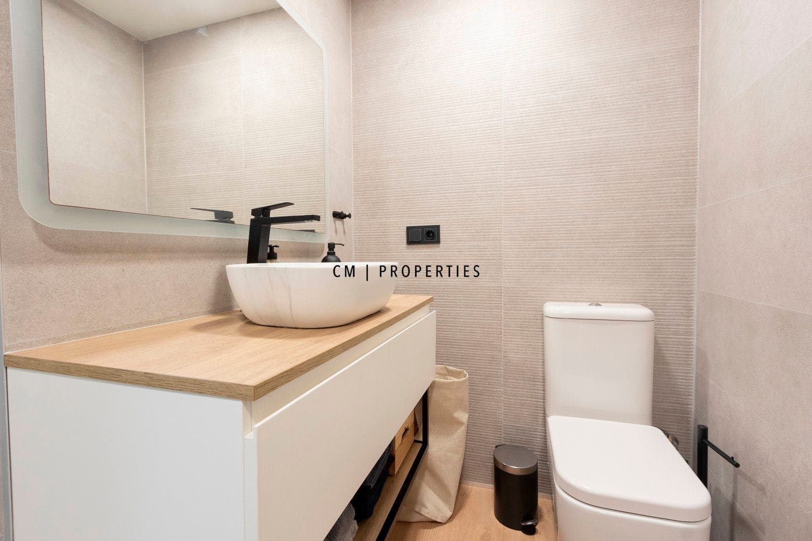 2 camera da letto Appartamento da affittare in Valencia citta - 1.750 € (Rif: 9400052)