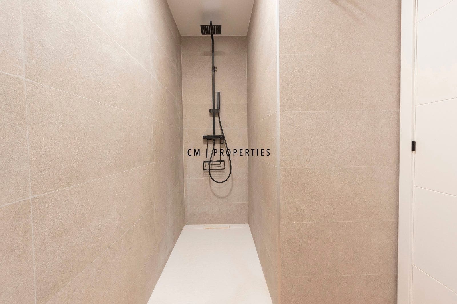 2 camera da letto Appartamento da affittare in Valencia citta - 1.750 € (Rif: 9400052)