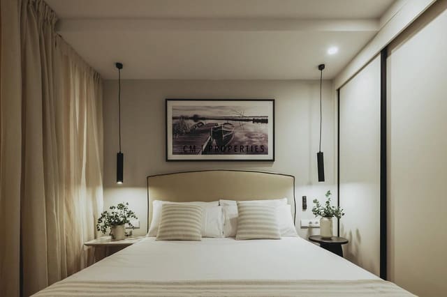 1 soverom Leilighet til leie i Torrefiel, Valencia by - € 1 200 (Ref: 9400148)