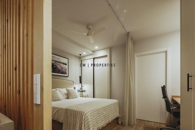 1 soverom Leilighet til leie i Torrefiel, Valencia by - € 1 200 (Ref: 9400148)