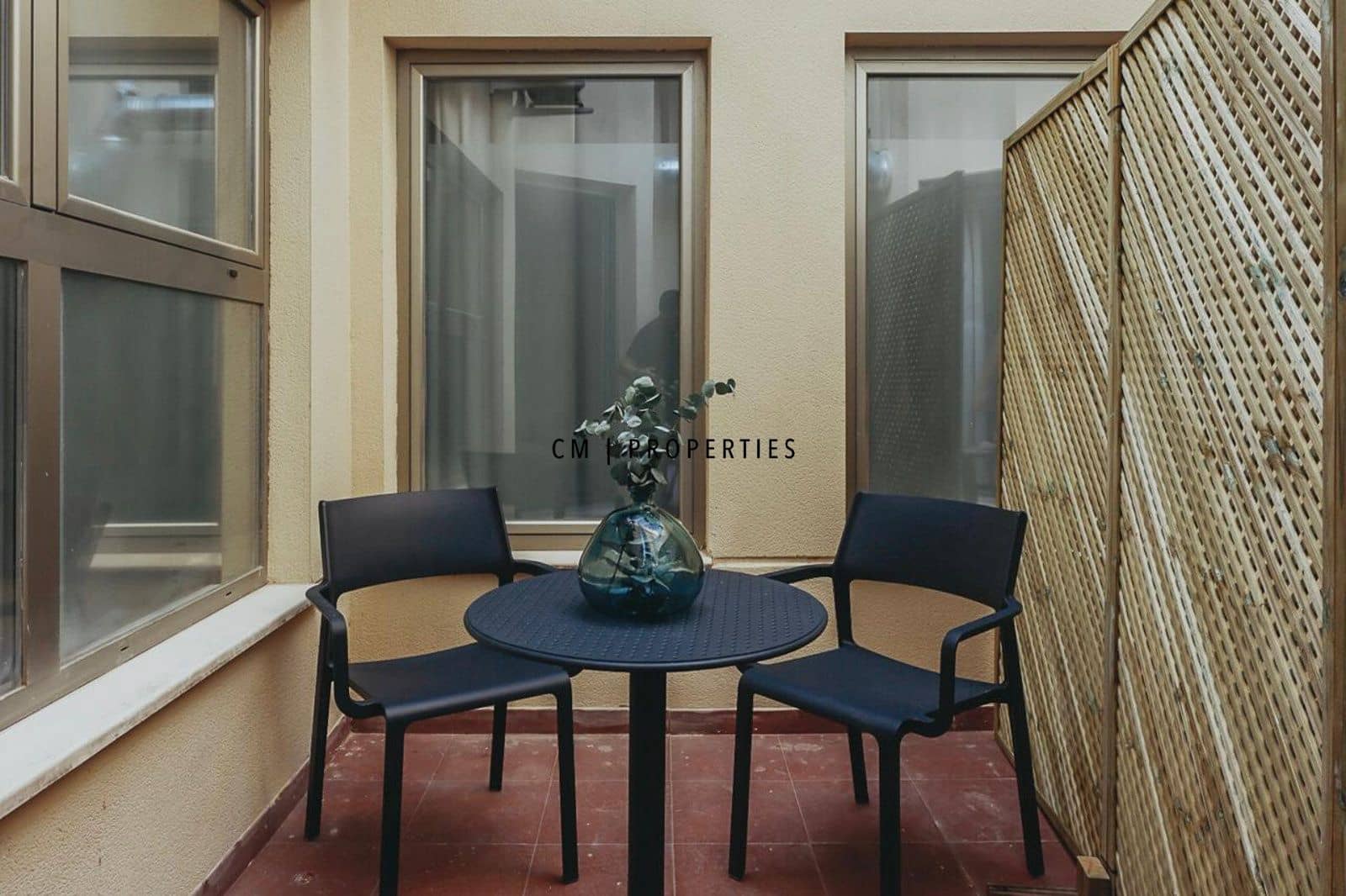 1 slaapkamer Flat te huur in Valencia stad - € 1.200 (Ref: 9400148)