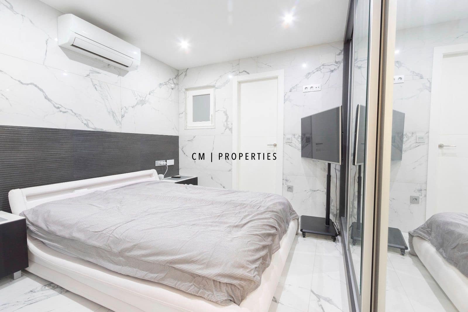 3 slaapkamer Flat te koop in Valencia stad - € 580.000 (Ref: 9402573)