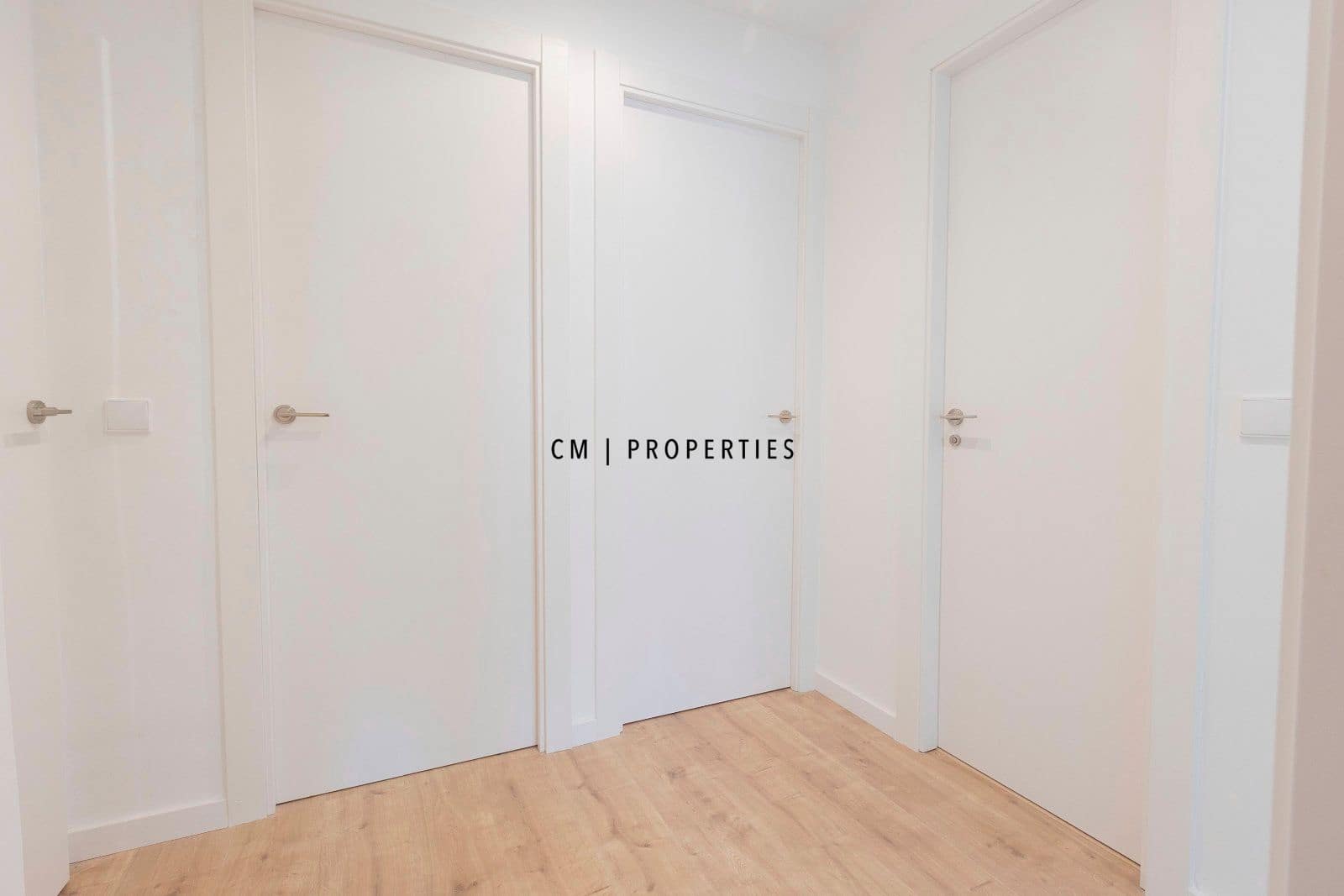 4 camera da letto Appartamento da affittare in Valencia citta con garage - 2.000 € (Rif: 9402574)