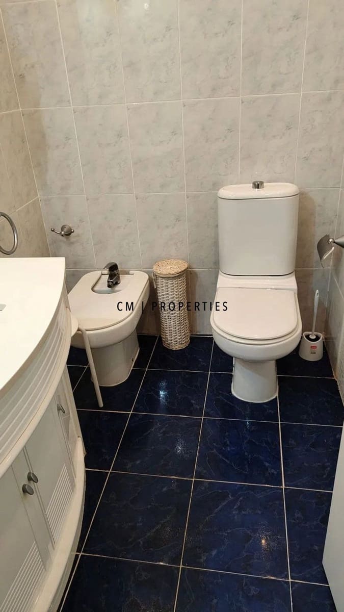 4 makuuhuone Asunto vuokrattavana paikassa Valencia kaupunki - 1 600 € (Ref: 9402747)