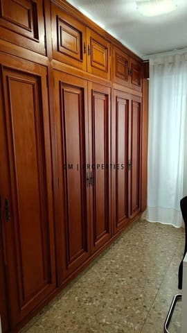 4 makuuhuone Asunto vuokrattavana paikassa El Grau, Valencia kaupunki - 1 600 € (Ref: 9402747)