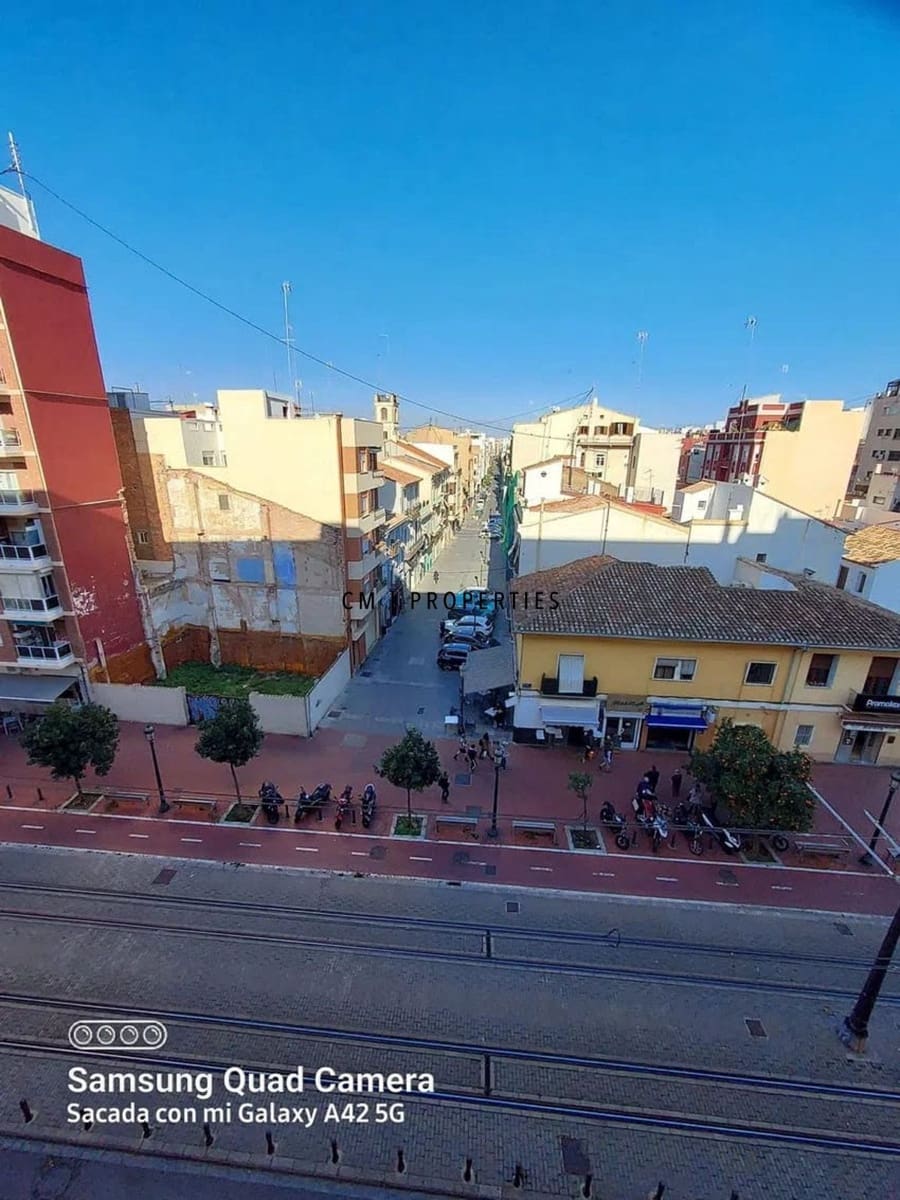 4 makuuhuone Asunto vuokrattavana paikassa Valencia kaupunki - 1 600 € (Ref: 9402747)