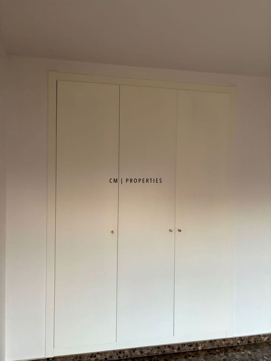 4 sypialnia Mieszkanie do wynajęcia w Miasto Walencja z basenem garażem - 1 600 € (Ref: 9403621)