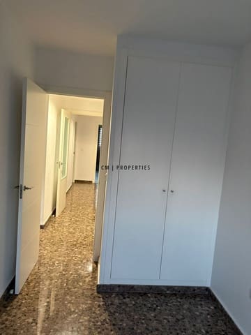 4 sypialnia Mieszkanie do wynajęcia w Ciutat de les Arts i de les Ciencies, Miasto Walencja z basenem garażem - 1 600 € (Ref: 9403621)