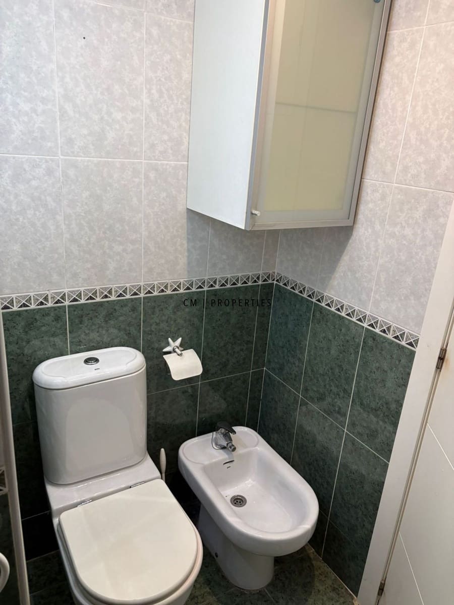 4 sypialnia Mieszkanie do wynajęcia w Miasto Walencja z basenem garażem - 1 600 € (Ref: 9403621)