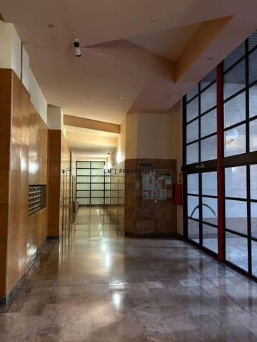 4 sypialnia Mieszkanie do wynajęcia w Ciutat de les Arts i de les Ciencies, Miasto Walencja z basenem garażem - 1 600 € (Ref: 9403621)