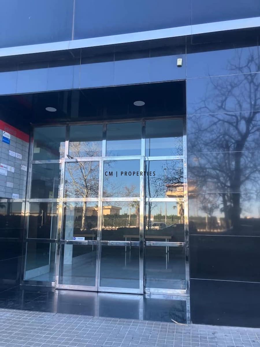 1 slaapkamer Penthouse te huur in Valencia stad - € 1.230 (Ref: 9404644)