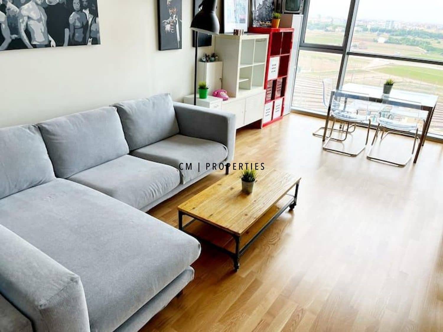 1 slaapkamer Penthouse te huur in Valencia stad - € 1.230 (Ref: 9404644)