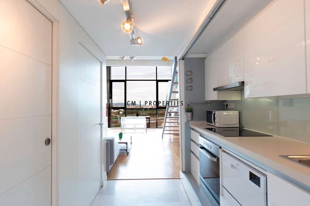 Ático de 1 habitación en València ciudad en alquiler - 1.230 € (Ref: 9404644)