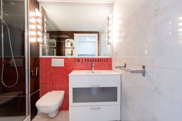 Ático de 1 habitación en València ciudad en alquiler - 1.230 € (Ref: 9404644)