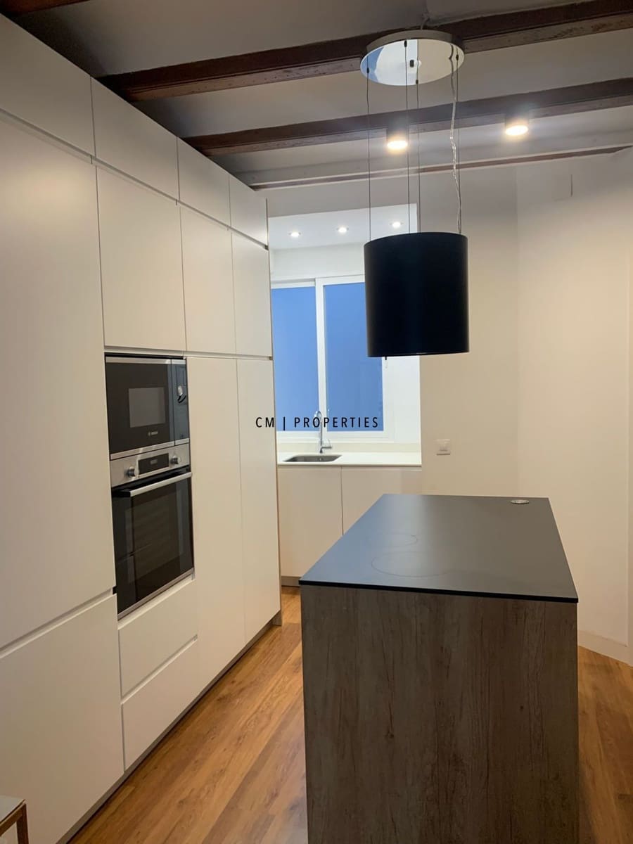 2 soveværelse Lejlighed til leje i Valencia by - € 2.500 (Ref: 9405763)