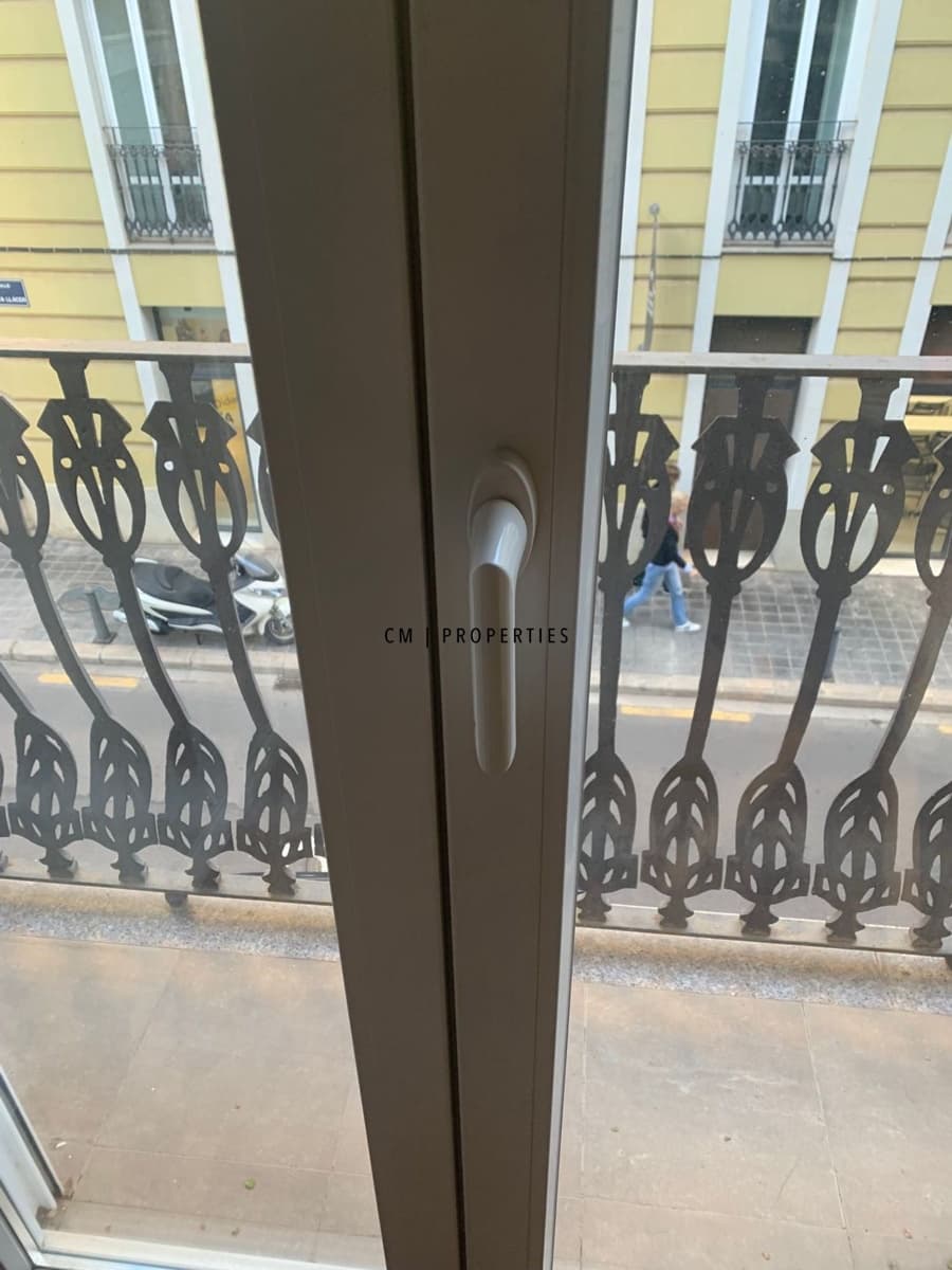 2 soveværelse Lejlighed til leje i Valencia by - € 2.500 (Ref: 9405763)