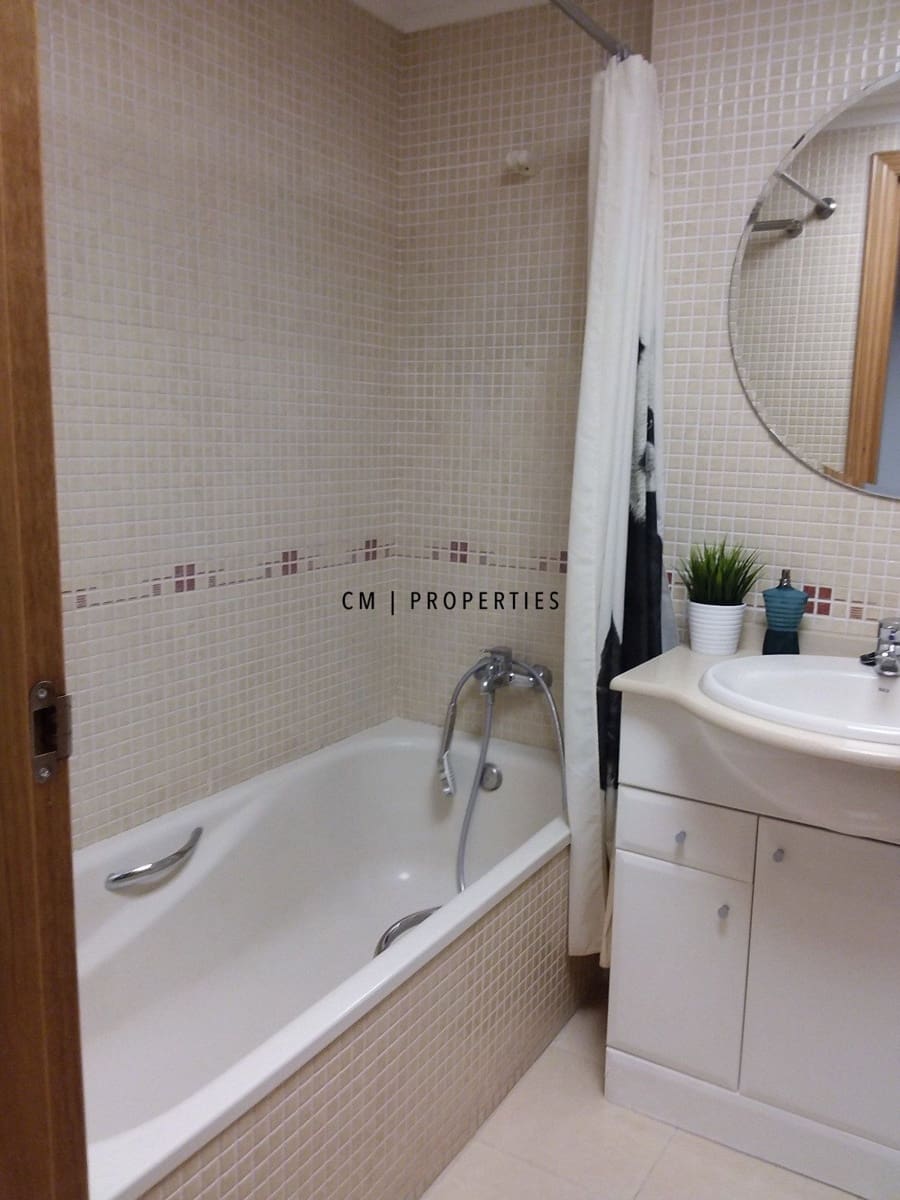 2 slaapkamer Penthouse te koop in Torrent met garage - € 369.000 (Ref: 9409934)