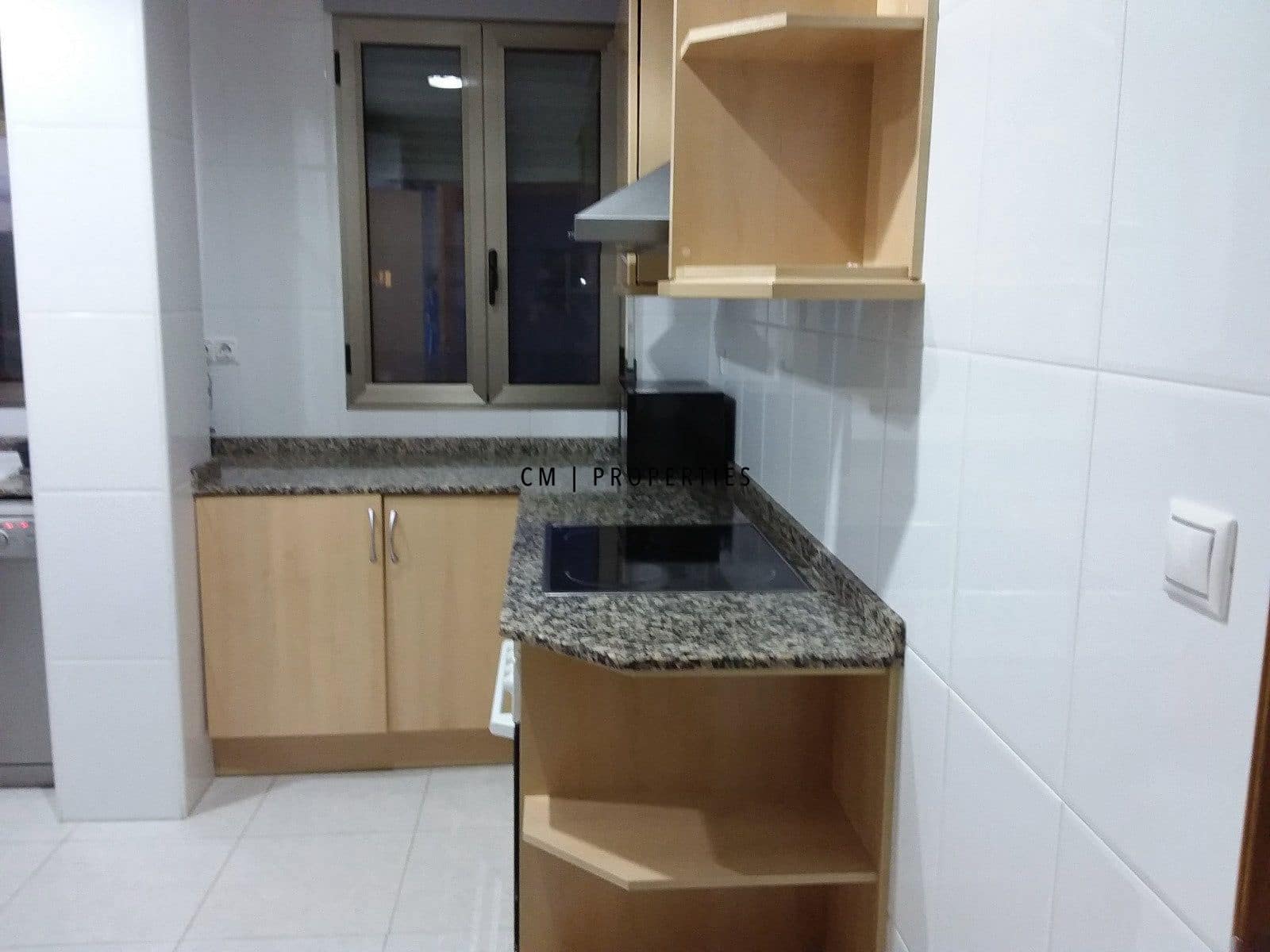 2 slaapkamer Penthouse te koop in Torrent met garage - € 369.000 (Ref: 9409934)