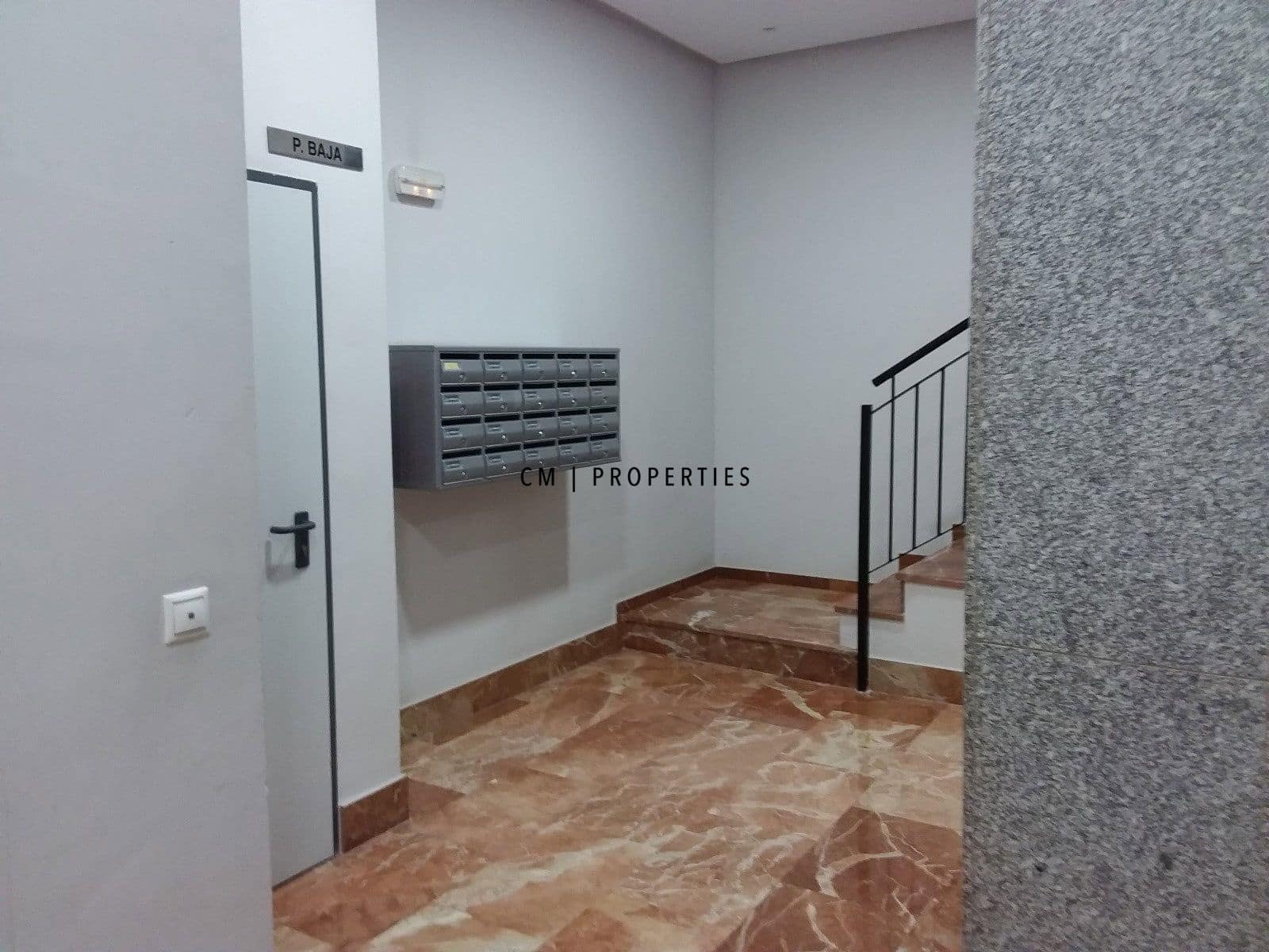 2 slaapkamer Penthouse te koop in Torrent met garage - € 369.000 (Ref: 9409934)