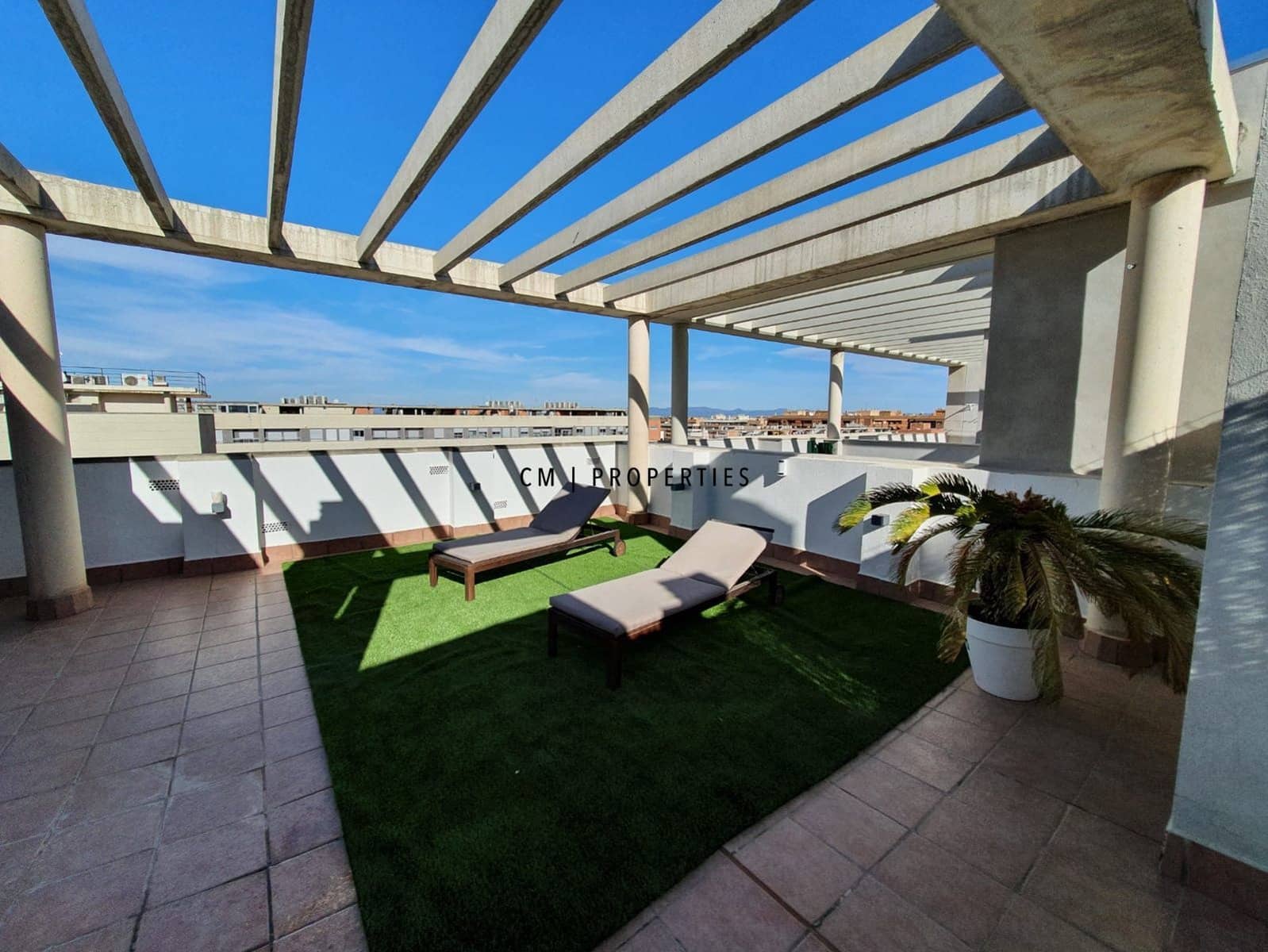 2 slaapkamer Penthouse te koop in Torrent met garage - € 369.000 (Ref: 9409934)