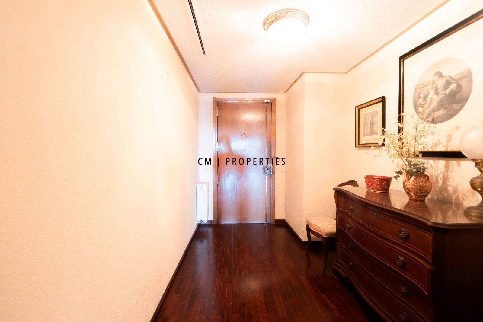 4 sovrum Lägenhet till salu i Valencia stad med garage - 1 200 000 € (Ref: 9410145)