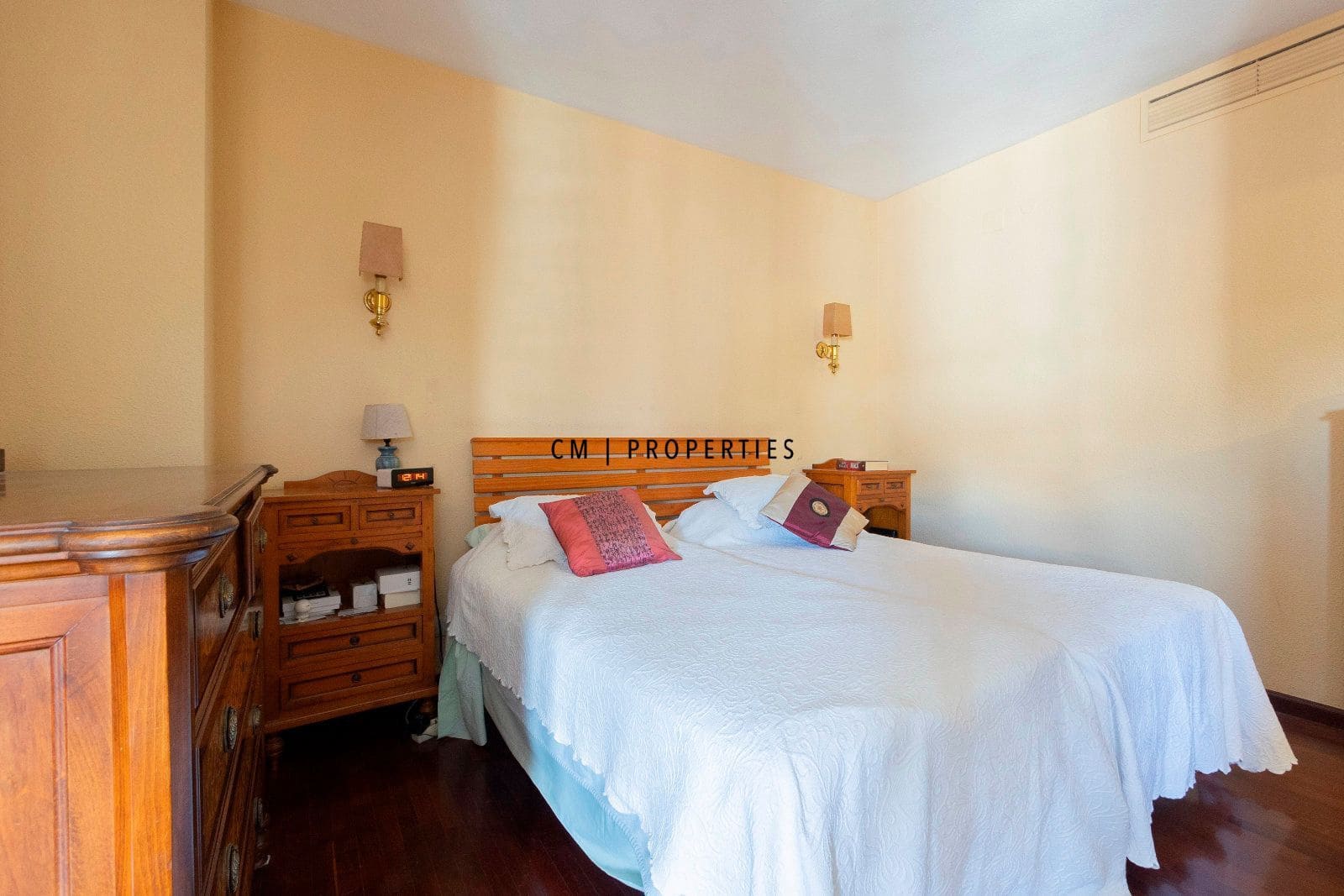 4 sovrum Lägenhet till salu i Valencia stad med garage - 1 200 000 € (Ref: 9410145)