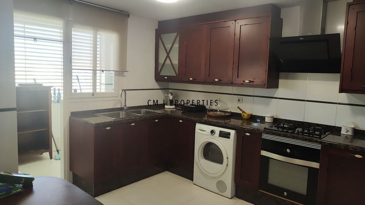 3 bedroom Flat for sale in Betera with pool garage - € 399,000 (Ref: 9411327)