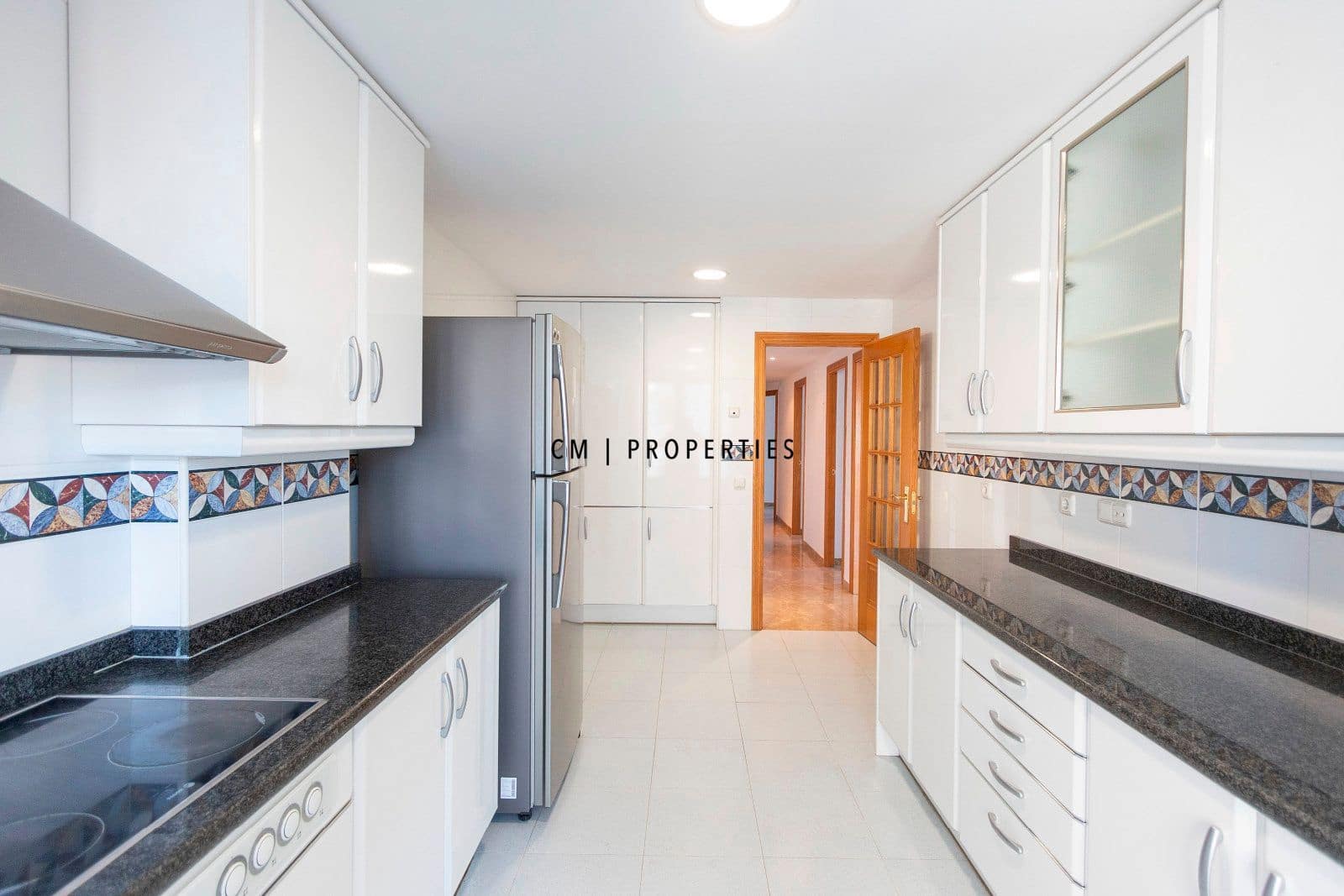 3 soveværelse Lejlighed til salg i Valencia by med garage - € 650.000 (Ref: 9412679)