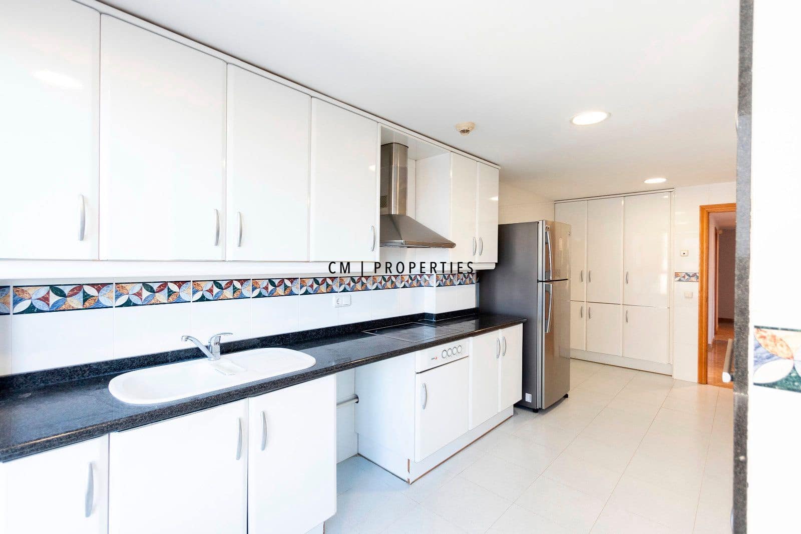 3 soveværelse Lejlighed til salg i Valencia by med garage - € 650.000 (Ref: 9412679)