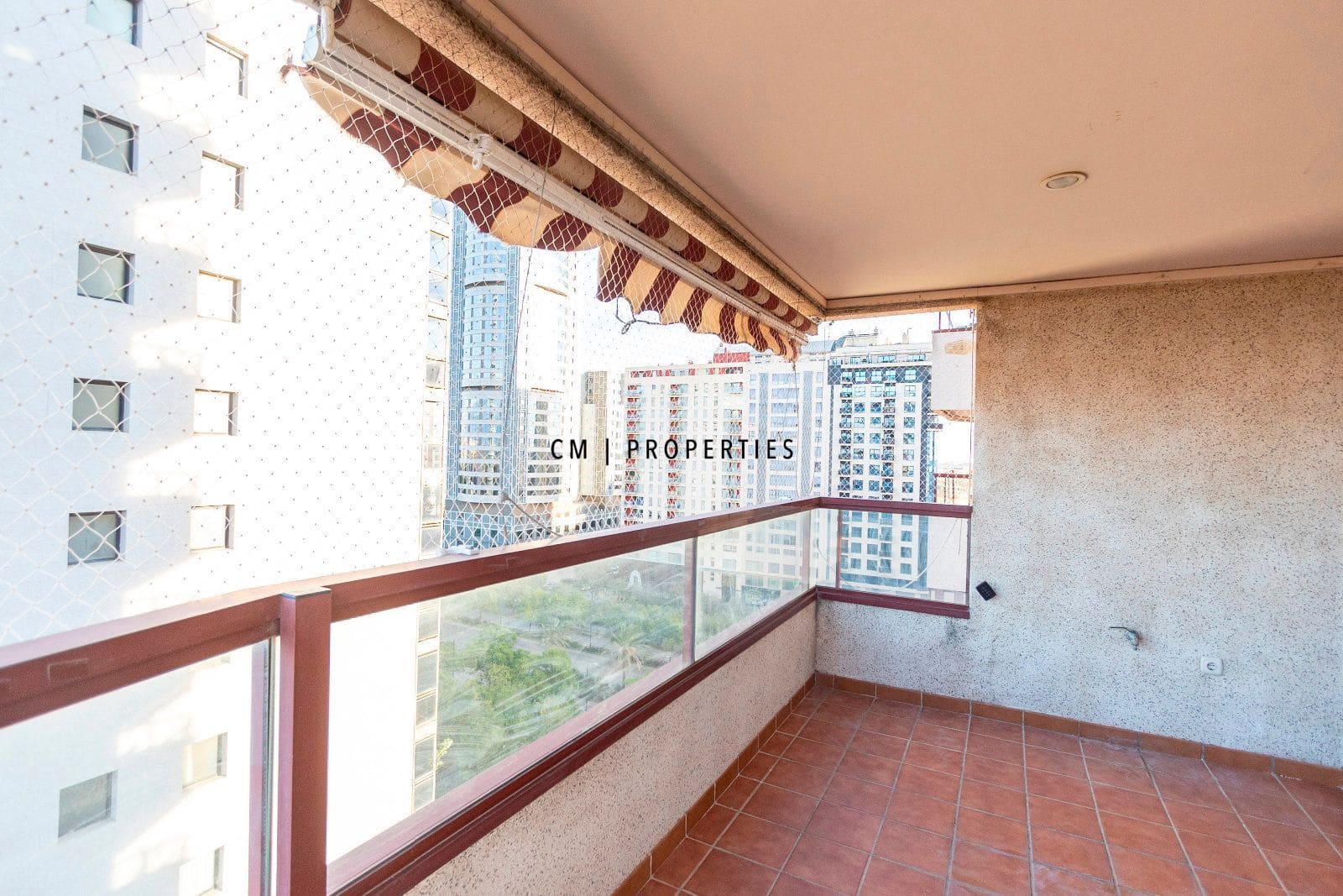 3 soveværelse Lejlighed til salg i Valencia by med garage - € 650.000 (Ref: 9412679)