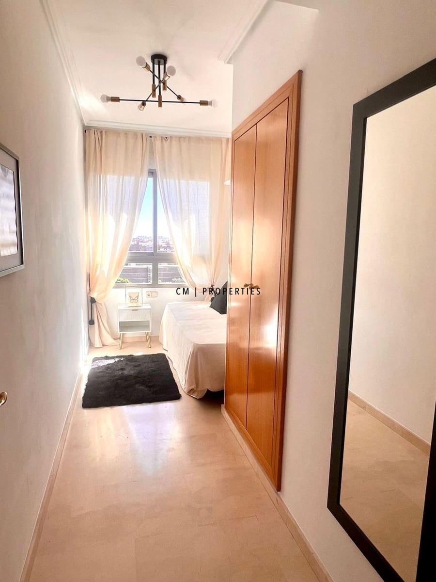 2 bedroom Flat for rent in Valencia city with pool - € 1,650 (Ref: 9413113)