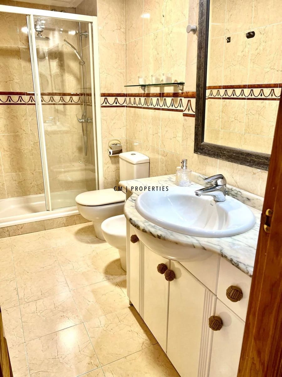 2 bedroom Flat for rent in Valencia city with pool - € 1,650 (Ref: 9413113)