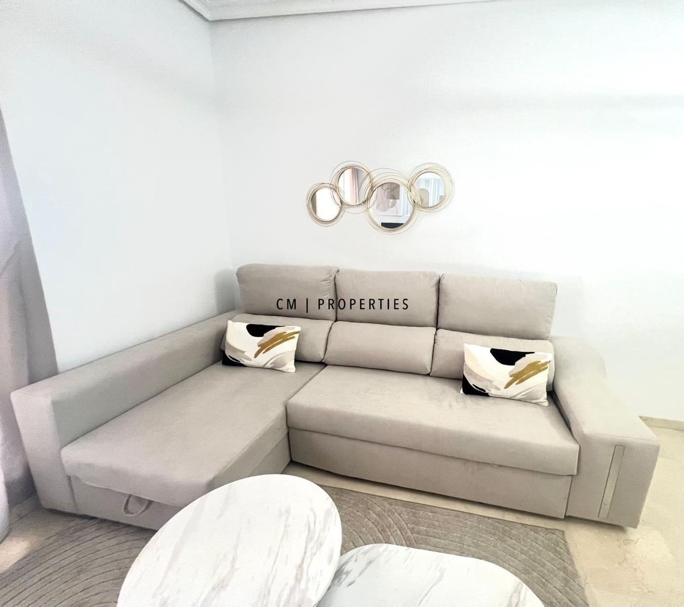 2 bedroom Flat for rent in Valencia city with pool - € 1,650 (Ref: 9413113)