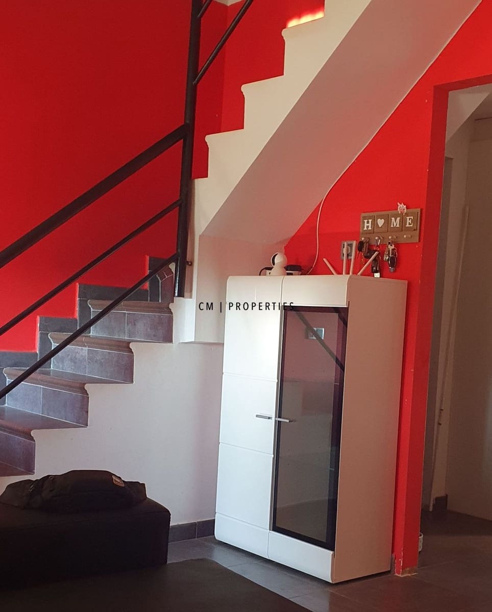 4 soverom Hus til salgs i Pucol med svømmebasseng garasje - € 399 950 (Ref: 9415104)