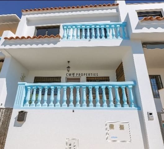 4 bedroom Townhouse for sale in Puçol with pool garage - € 399,950 (Ref: 9415104)