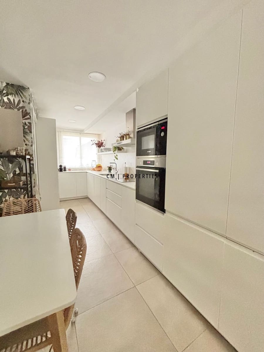 4 camera da letto Villa in vendita in Rocafort con piscina garage - 840.000 € (Rif: 9415247)