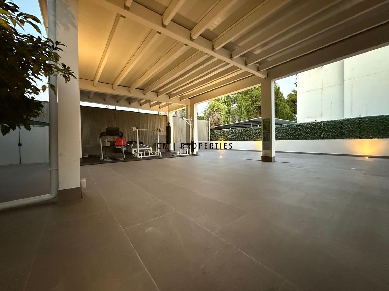 5 sypialnia Willa na sprzedaż w Paterna z basenem garażem - 880 000 € (Ref: 9415359)