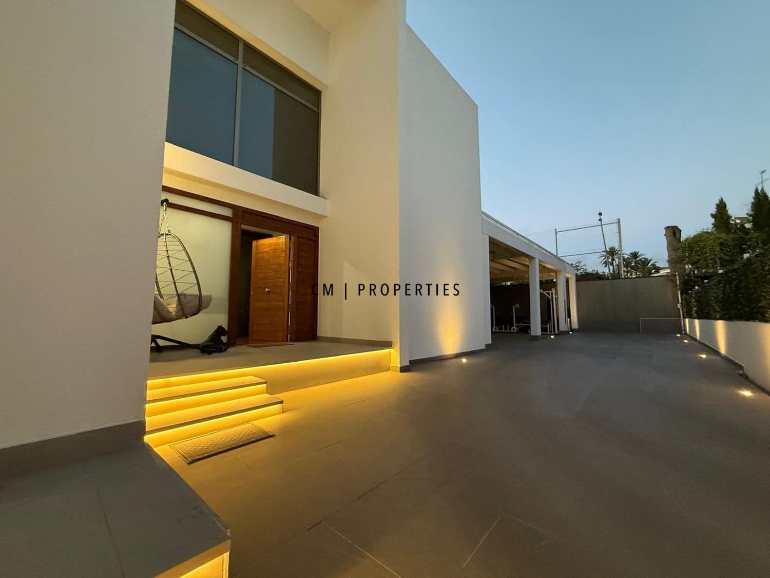 5 sypialnia Willa na sprzedaż w Paterna z basenem garażem - 880 000 € (Ref: 9415359)