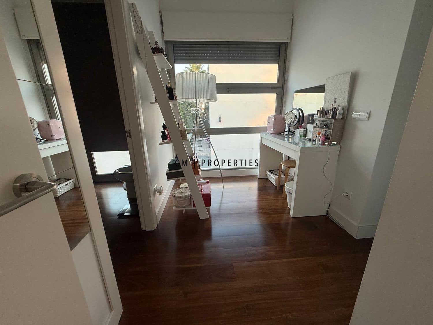 5 sypialnia Willa na sprzedaż w Paterna z basenem garażem - 880 000 € (Ref: 9415359)