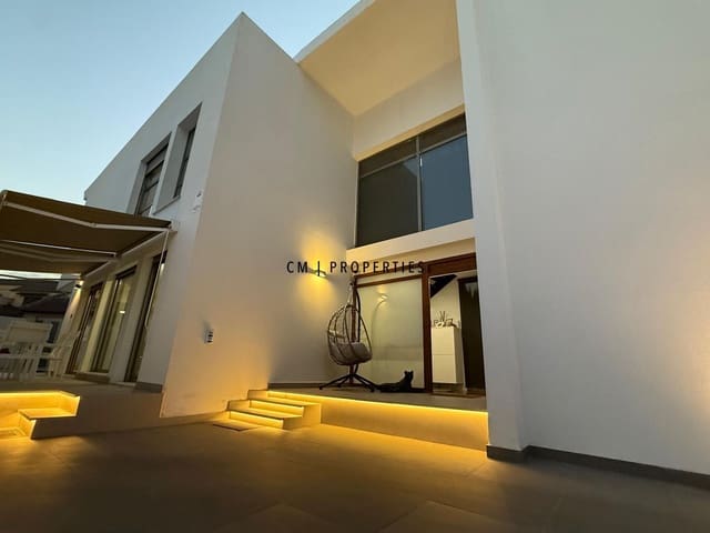 5 sypialnia Willa na sprzedaż w La Cañada, Paterna z basenem garażem - 880 000 € (Ref: 9415359)