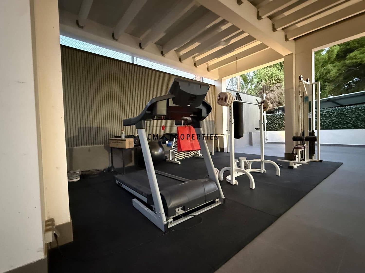 5 sypialnia Willa na sprzedaż w Paterna z basenem garażem - 880 000 € (Ref: 9415359)