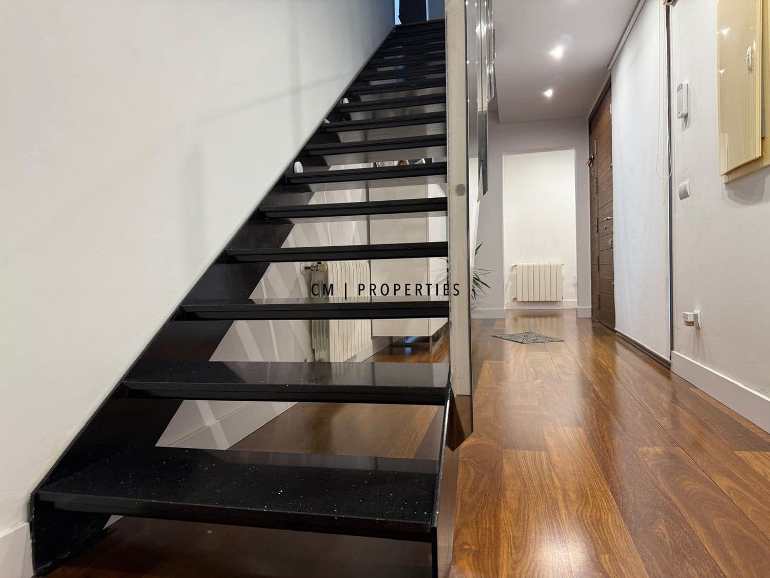 5 sypialnia Willa na sprzedaż w Paterna z basenem garażem - 880 000 € (Ref: 9415359)