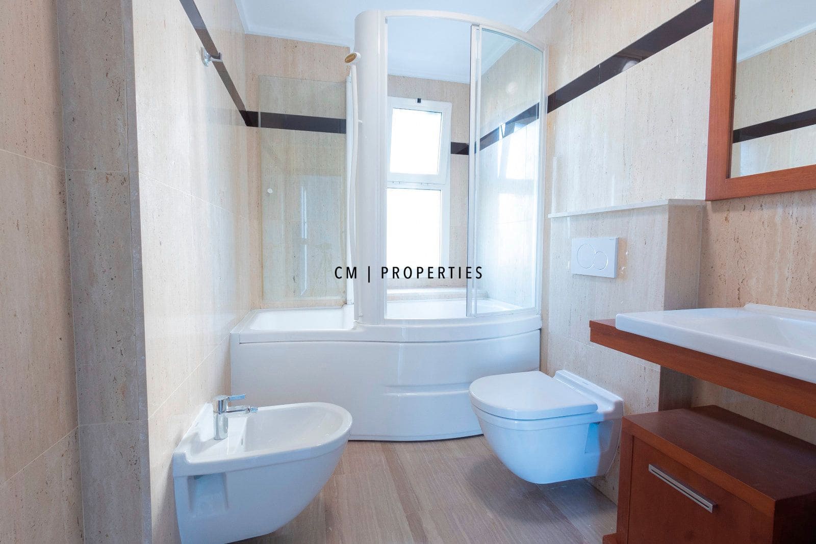 2 sypialnia Mieszkanie do wynajęcia w Miasto Walencja z basenem garażem - 1 750 € (Ref: 9417426)