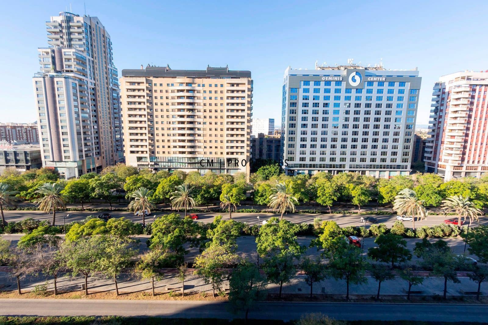 2 sypialnia Mieszkanie do wynajęcia w Miasto Walencja z basenem garażem - 1 750 € (Ref: 9417426)