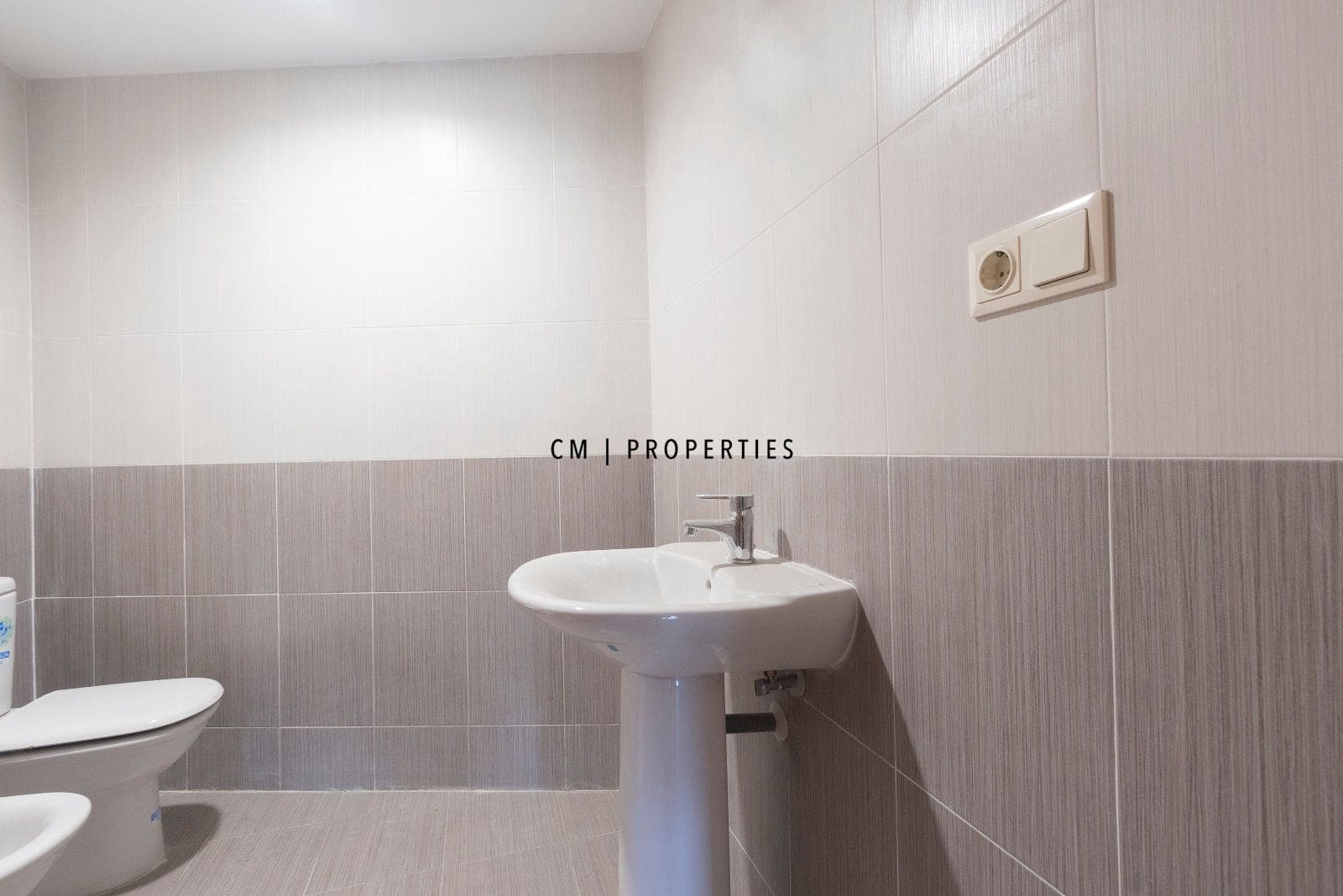 2 bedroom Flat for rent in Valencia city - € 1,450 (Ref: 9417738)