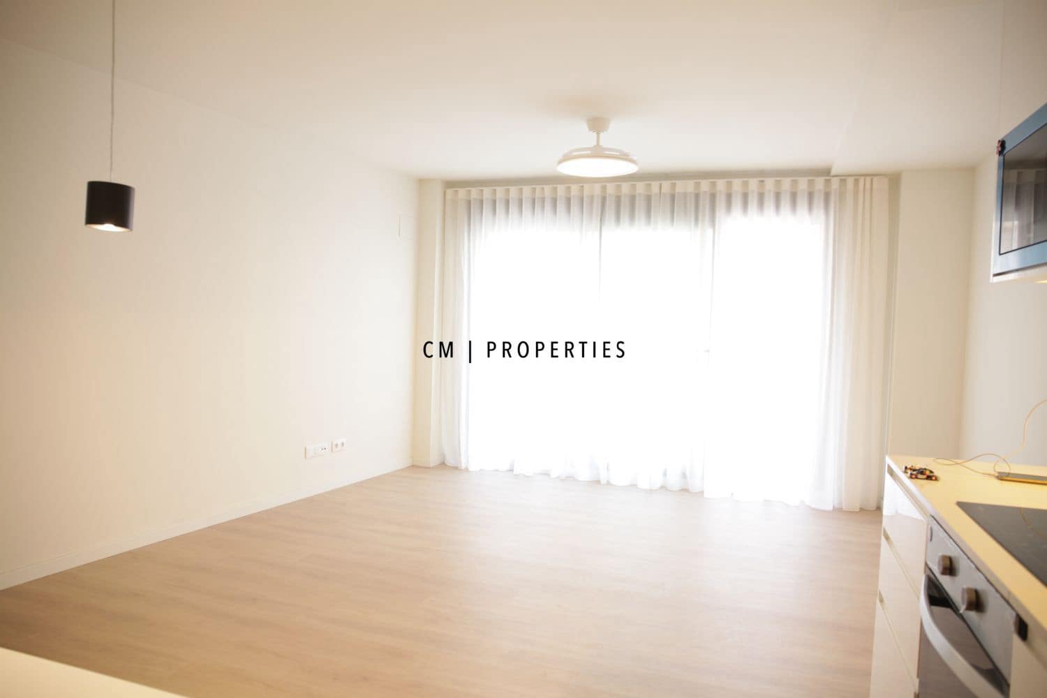 3 soverom Leilighet til leie i Valencia by - € 2 000 (Ref: 9421662)