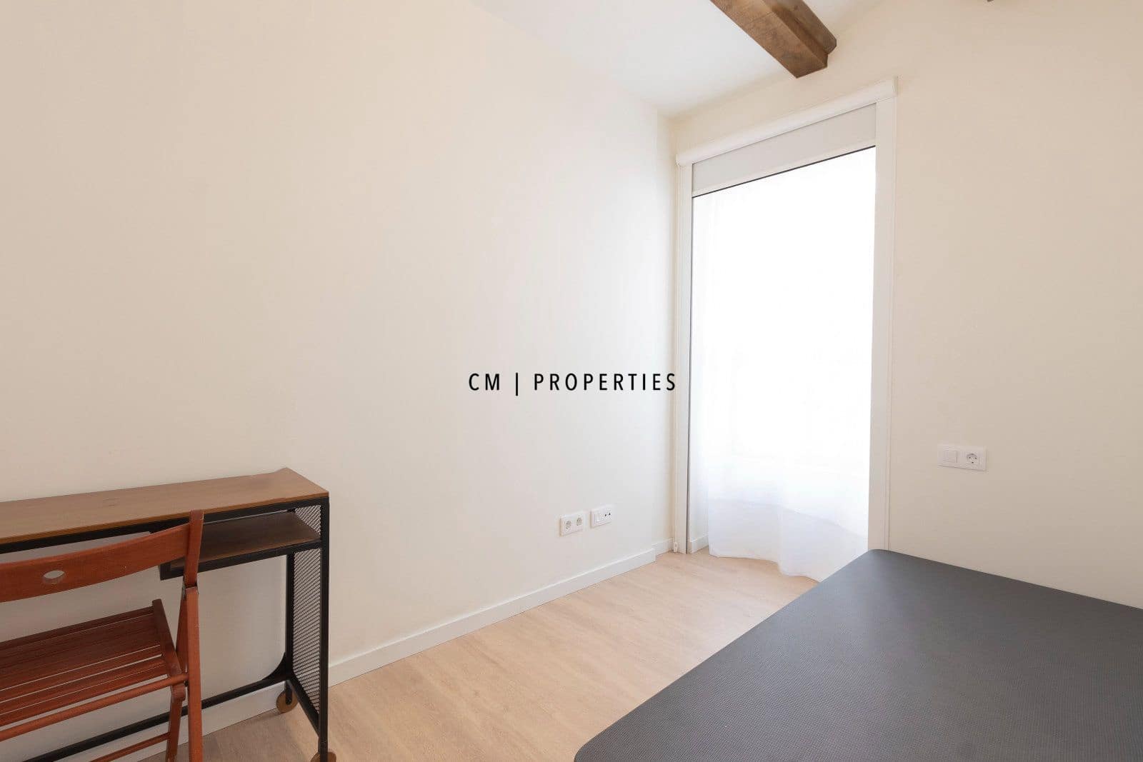 3 bedroom Flat for rent in Valencia city - € 2,100 (Ref: 9421662)