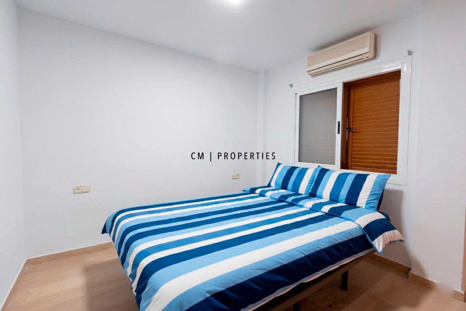 4 soverom Hus til salgs i Chiva med svømmebasseng - € 360 000 (Ref: 9421663)