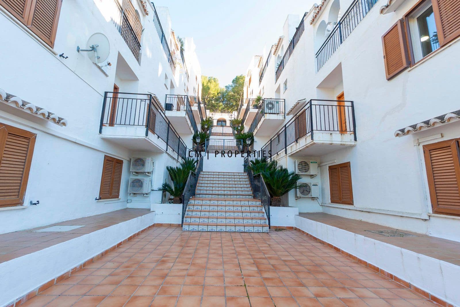 4 soverom Hus til salgs i Chiva med svømmebasseng - € 360 000 (Ref: 9421663)